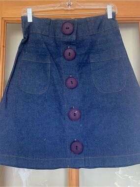Denim A-Line Button Front Skirt in Dark Blue with Purple Buttons / above knee